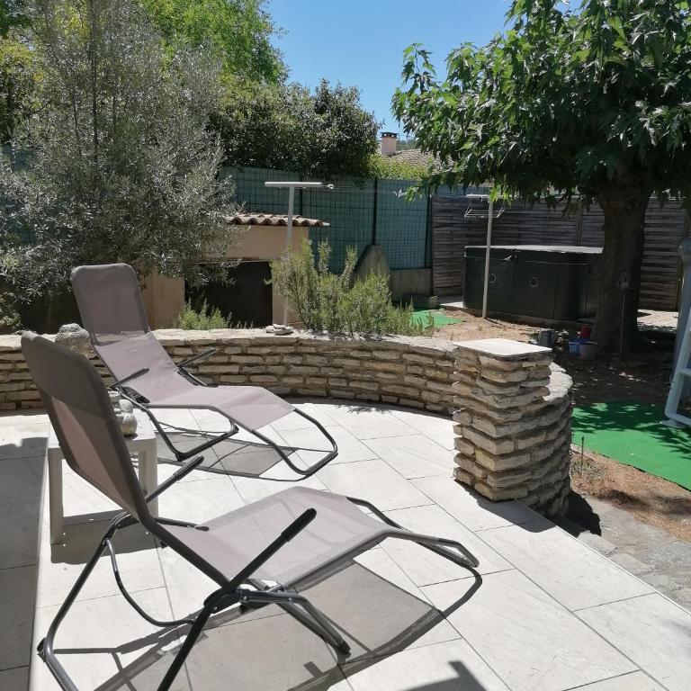 La Maison du soleil & du sourire - Two-Bedroom House - 22