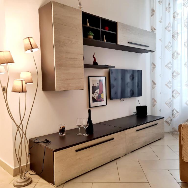 LA GIOIOSA NAPLES INN - Appartamento con 2 Camere da Letto - 7