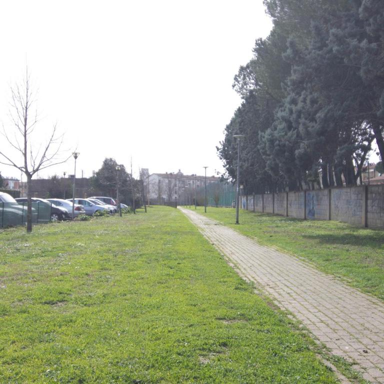 [1km dalla Torre] Appart. con balcone e posto auto - Appartamento con Balcone - 18