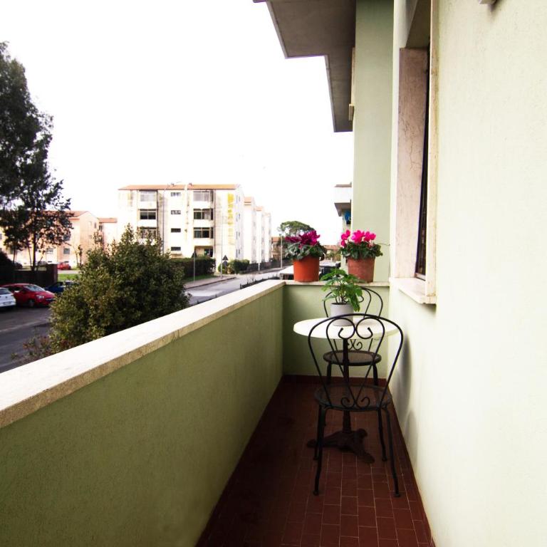 [1km dalla Torre] Appart. con balcone e posto auto - Appartamento con Balcone - 16