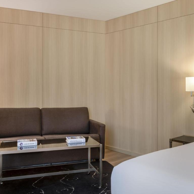 AC Hotel Córdoba by Marriott - Habitación Superior con cama extragrande - 2