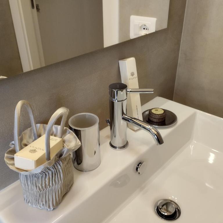 A Casa IDA - Two-Bedroom Apartment - 36