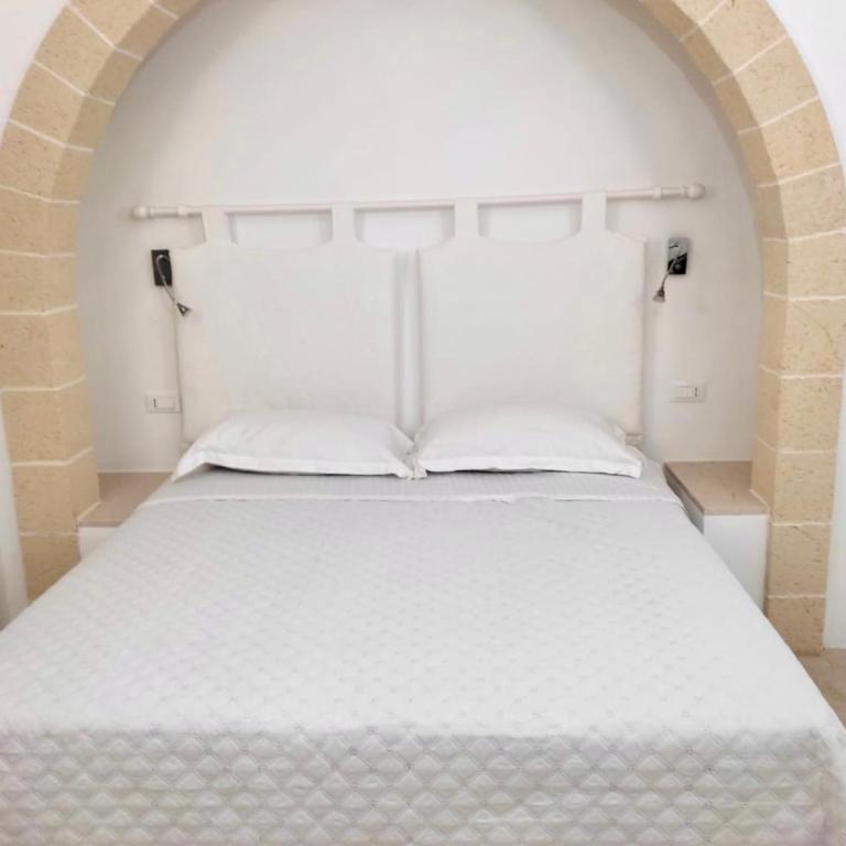 LUXUS VILLA WITH SWIMMINGPOOL, 1-6 p., CAROVIGNO - Villa Deluxe - 21