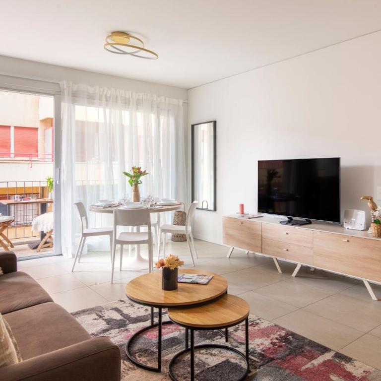 Magic Deluxe Suites - Free Parking - Appartamento Superior - 7