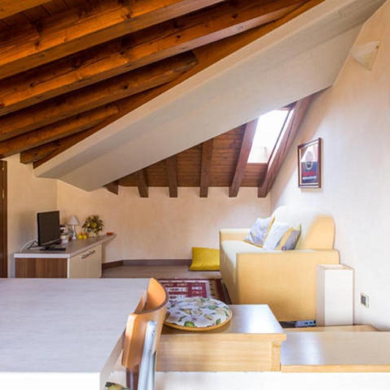 Casa di Alice - Appartamento con Vista Lago - 2