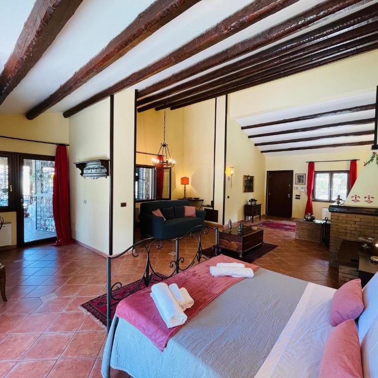 Villa Inserra Deluxe - Deluxe Quadruple Room - 4