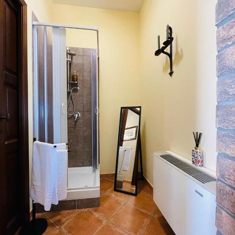 Villa Inserra Deluxe - Deluxe Quadruple Room - 19