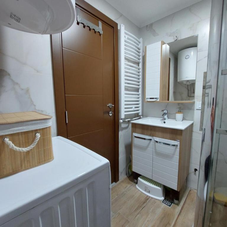 Stašina vikendica Divčibare - Kuća sa 2 Spavaće Sobe - 19