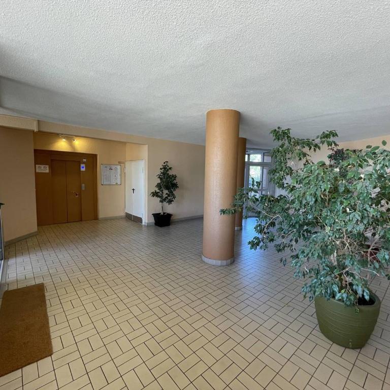 Saint-Cyprien : T2 cabine, climatisé, 6 pers, animaux admis, parking sécurisé - FR-1-106-78 - Apartment - 24