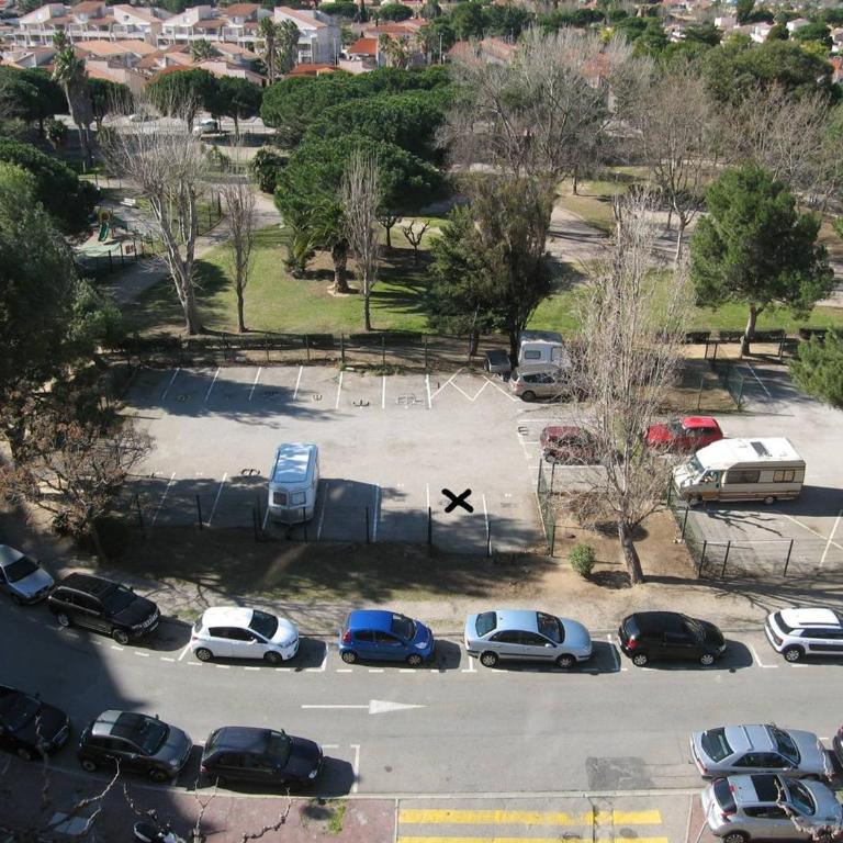 Saint-Cyprien : T2 cabine, climatisé, 6 pers, animaux admis, parking sécurisé - FR-1-106-78 - Apartment - 25