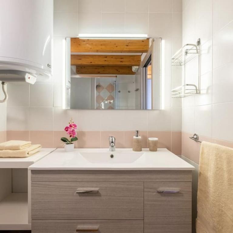 [Sea view- 5 minutes from the beach] Garden, Wi-Fi, bbq - Casa con 3 Camere da Letto - 9