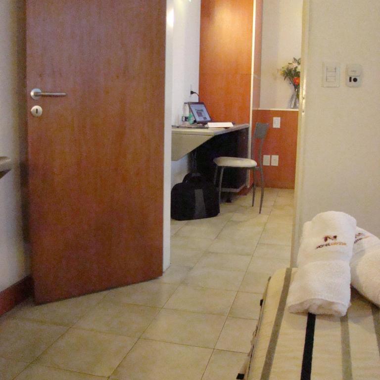 Hotel Necof - Habitación Cuádruple Dúplex - 9