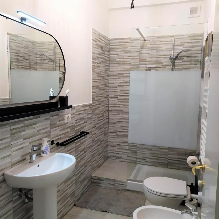 Grande casa vicina al centro - Appartamento Deluxe con 4 Camere da Letto - 14