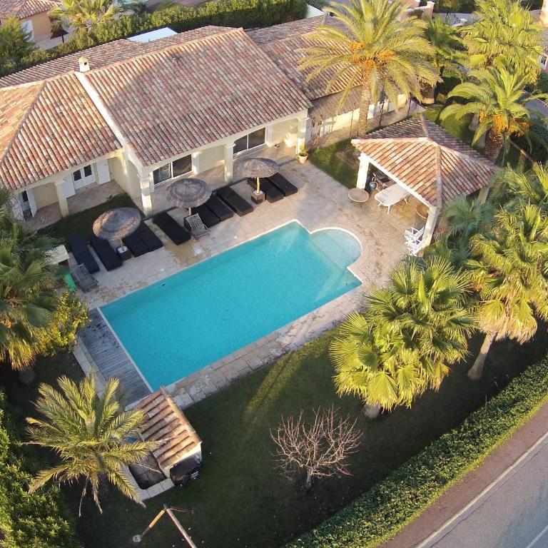 Luxueuse Villa Récente à Saint Raphaël de Plain Pied - Villa con piscina privada - 6