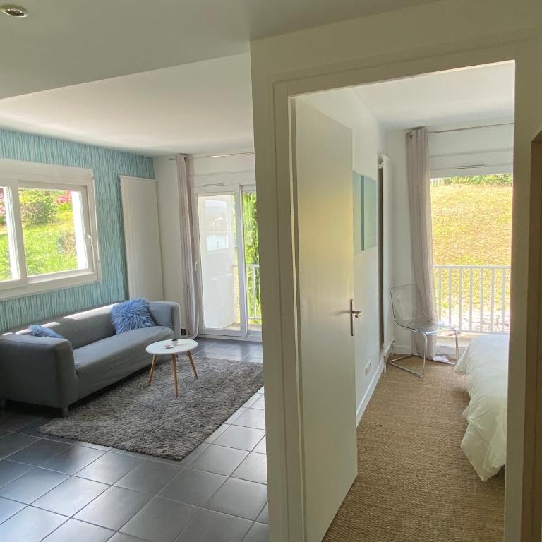 Pause Detente Sur La Port Du Bourget Du Lac - Apartment - 7