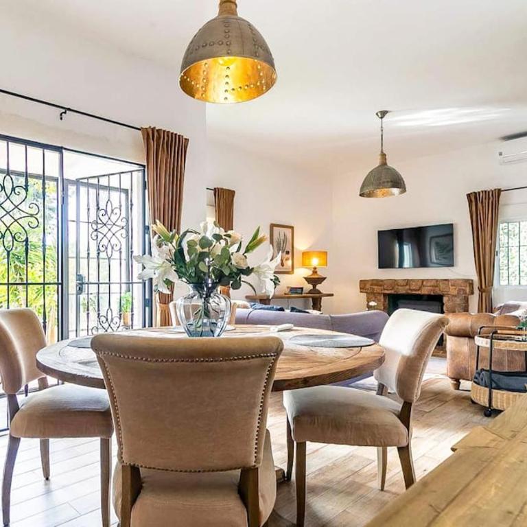 90-Cosy House With Roof Terrace in Calahonda, Mijas! - Casa de 2 dormitorios - 4