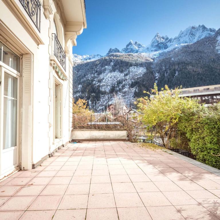 Superbe 4* Appartement de 3 Chambres au Cœur de Chamonix avec Wifi - FR-1-343-186 - Appartement - 4