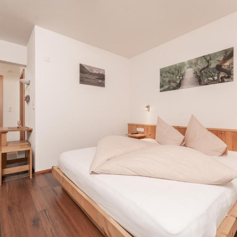 Aparthotel Ambiente - Doppelzimmer mit Terrasse - 3