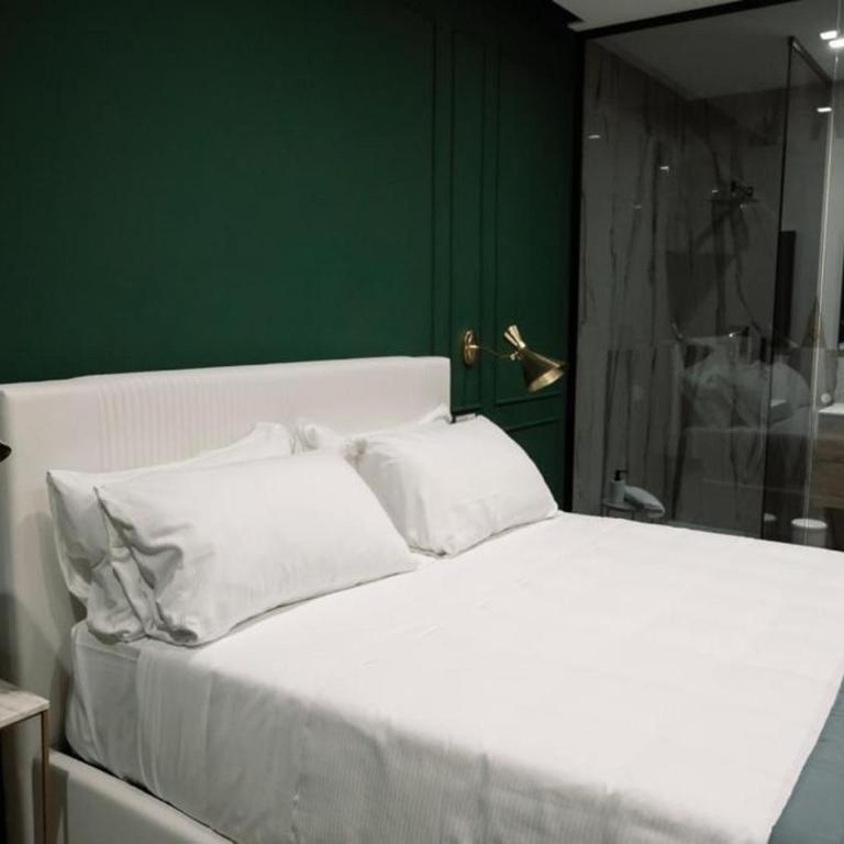 Salotto Room Boutique Pescara - Camera Matrimoniale Deluxe - 27