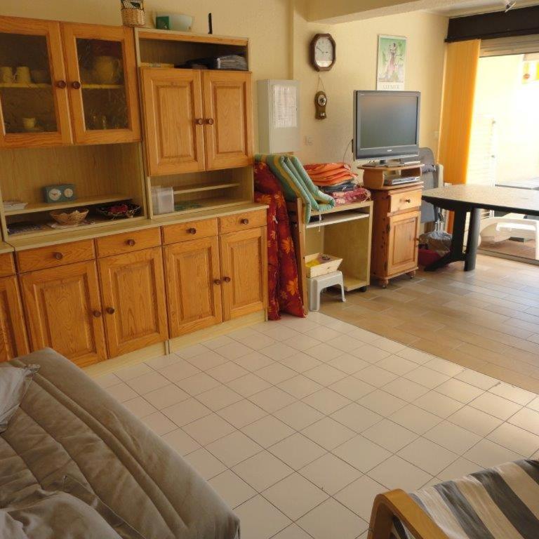CAP LES PINS Joli T3 vue golf piscine Cap d'Agde - Appartement 2 Chambres - 6