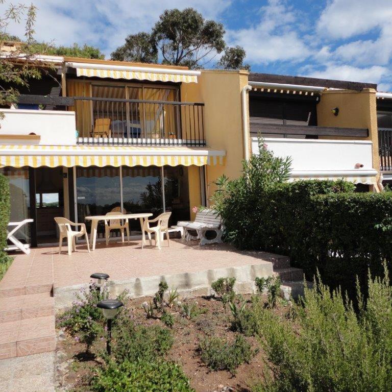 CAP LES PINS Joli T3 vue golf piscine Cap d'Agde - Appartement 2 Chambres - 1