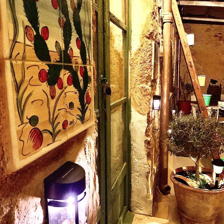 Il Vecchio Cortile - Appartamento con 2 Camere da Letto, Balcone e Terrazza - 50