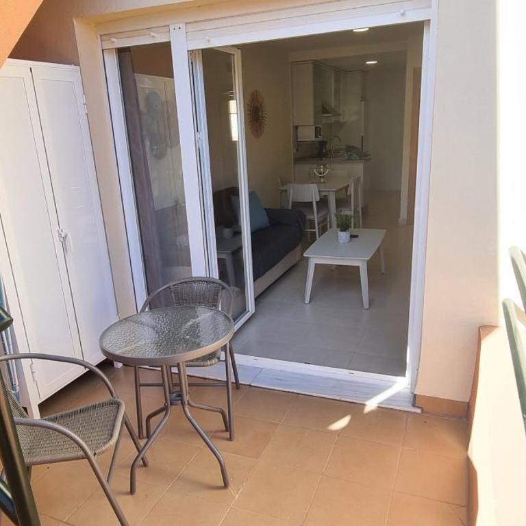 Apartamentos Paraiso Vera Playa, Ed Tahiti, Atico F de 2 dormitorios con piscina privada en solárium y barbacoa, pie de playa - Apartamento Ático - 19