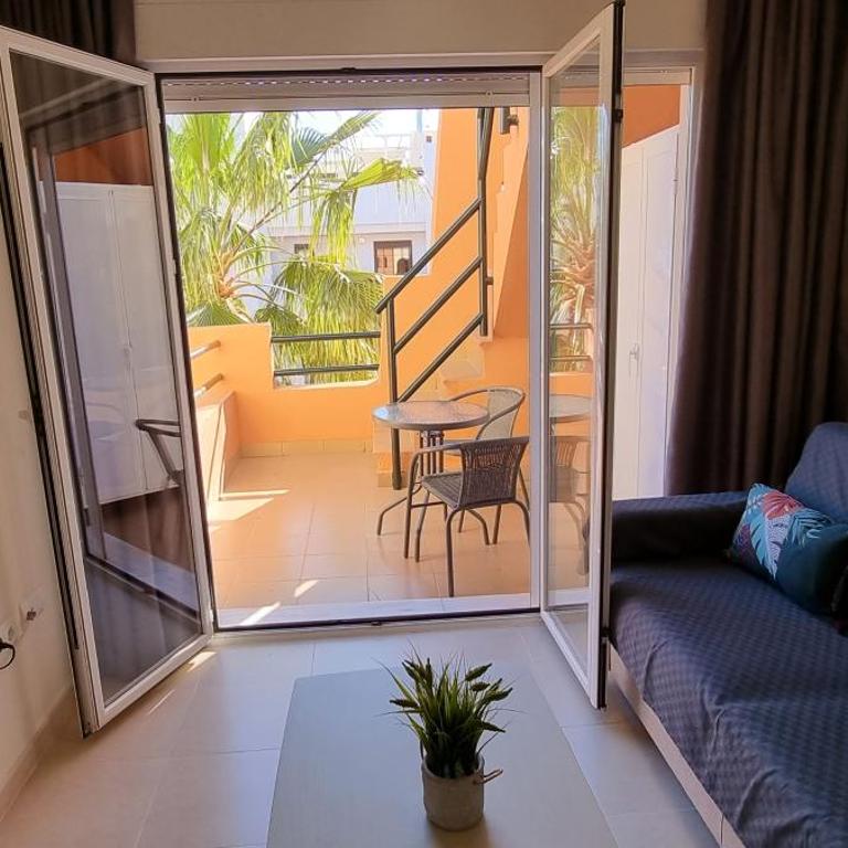 Apartamentos Paraiso Vera Playa, Ed Tahiti, Atico F de 2 dormitorios con piscina privada en solárium y barbacoa, pie de playa - Apartamento Ático - 21
