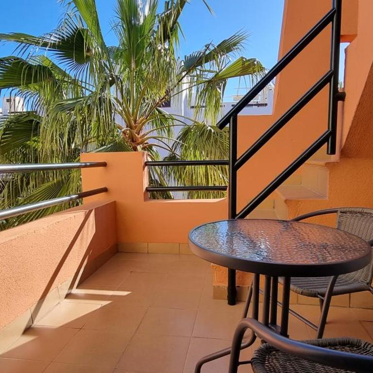 Apartamentos Paraiso Vera Playa, Ed Tahiti, Atico F de 2 dormitorios con piscina privada en solárium y barbacoa, pie de playa - Apartamento Ático - 18