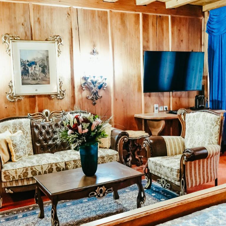Atlas Grand Hotel - Junior Suite - 1