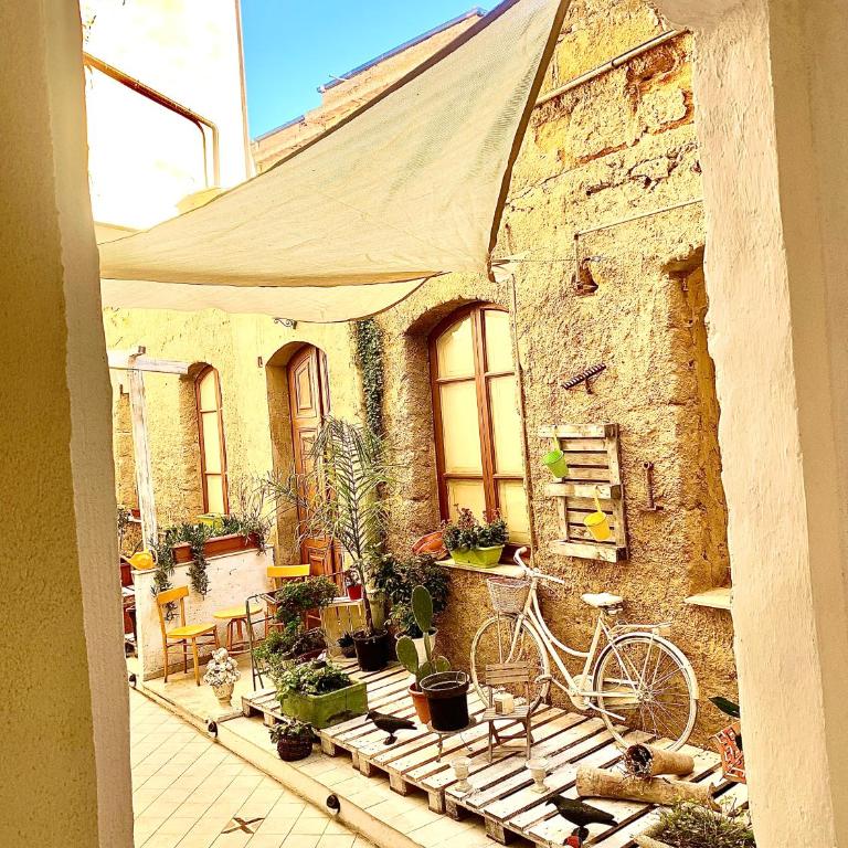 Il Vecchio Cortile - Appartamento con 2 Camere da Letto, Balcone e Terrazza - 26