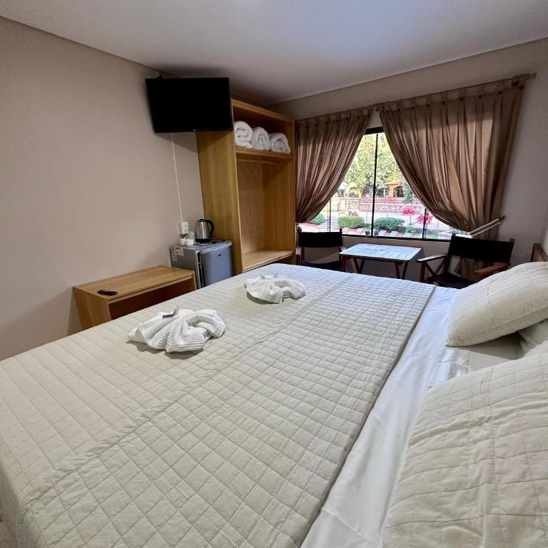 Parque Hotel Manantial - Comfort Quadruple Room - 4