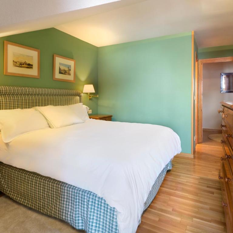 Montesqui Formigal, exclusivo ático con vistas a pistas, guardaesquis y garaje - Appartamento con 3 Camere da Letto - 12