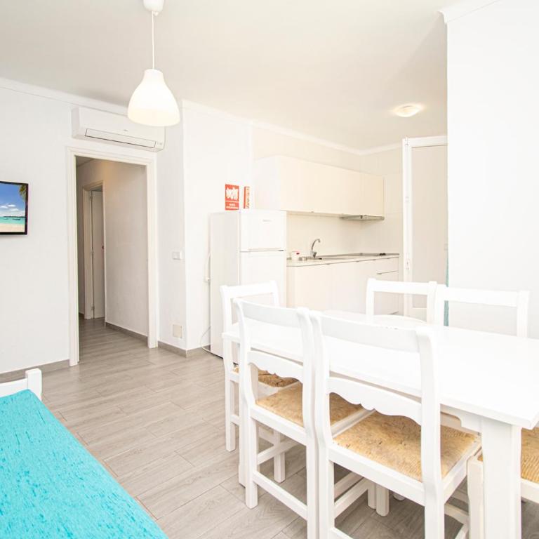 Apartamentos Falcó - Apartamento con vistas a las montañas - 5