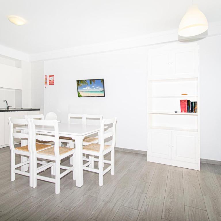 Apartamentos Falcó - Apartamento con ducha - 6