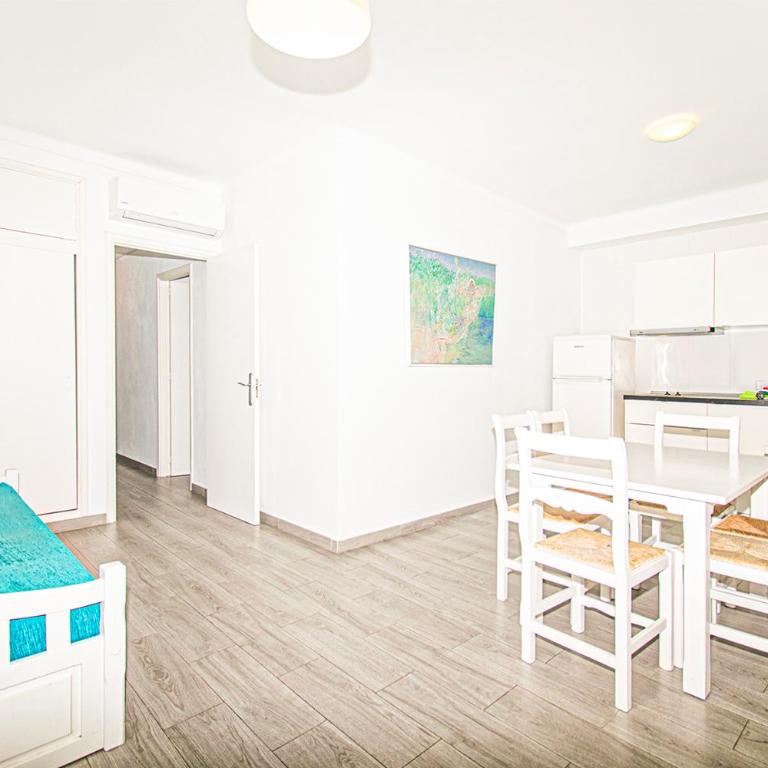 Apartamentos Falcó - Apartamento con ducha - 8