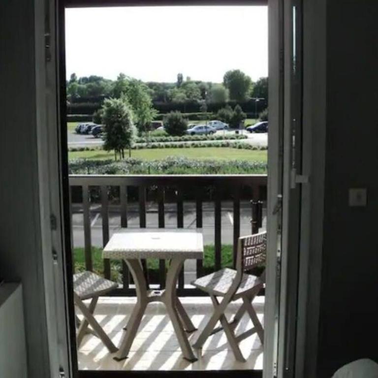 2 pièces ensoleillé accès direct plage - Appartement 1 Chambre - 7