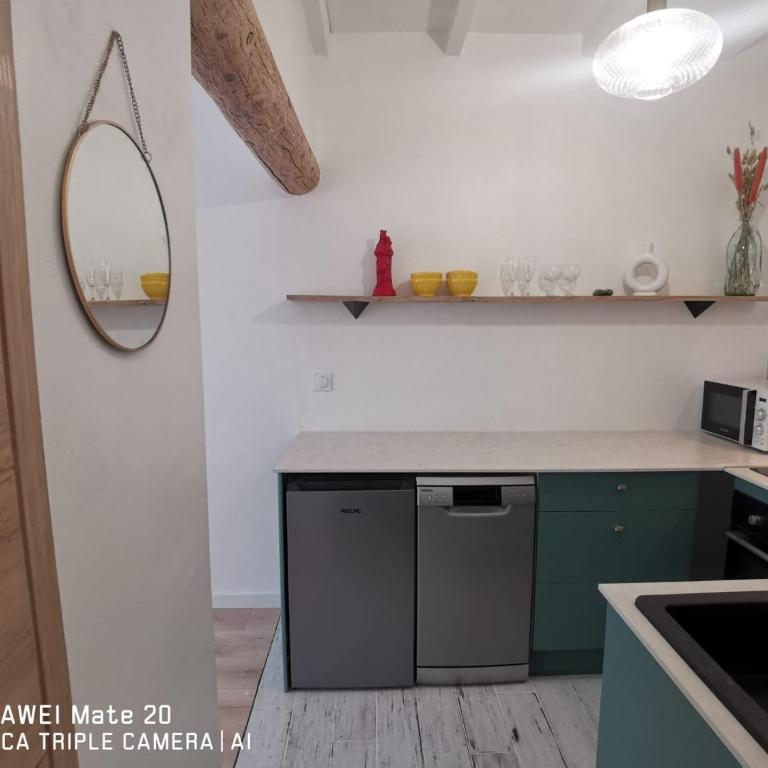 Gîte Mas La Bohème Piscine Parking Privé L'Isle-Sur-La-Sorgue - One-Bedroom Apartment - 6