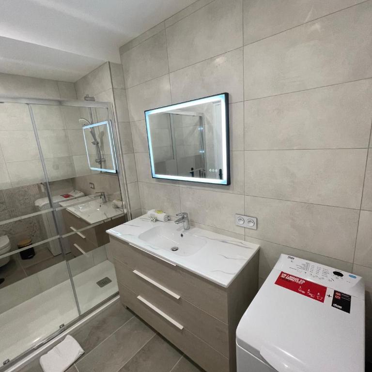 Modern and pleasant apartment in the heart of the city - Apartamento de 1 dormitorio - 4