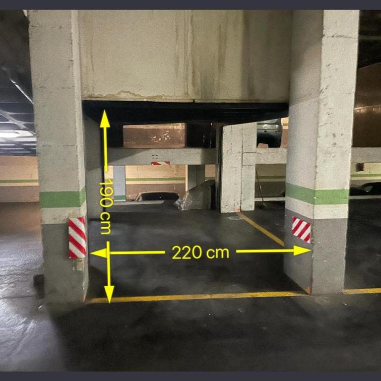Vivienda turística reformada en zona residencial con garaje y wifi - Apartamento de 2 dormitorios - 26