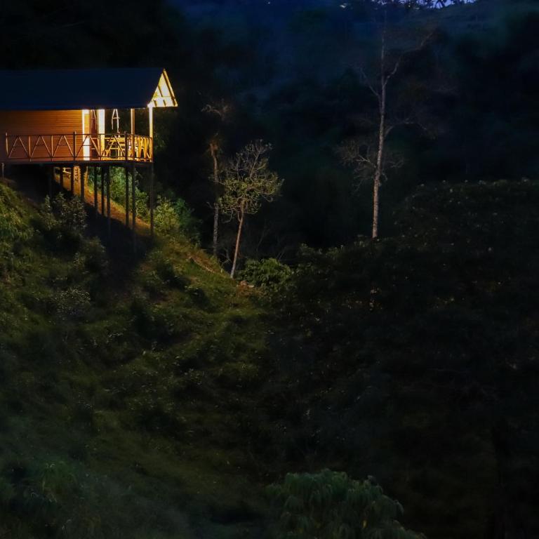 Glamping Encanto de Luna - Habitación Doble con vistas a la montaña - 10