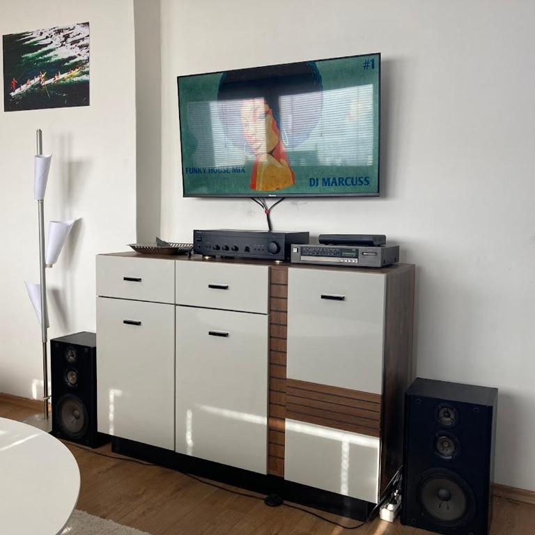 Penthouse stan 80m2, terasa 36m2, garaža... centar Banja Luke - gradski park - Two-Bedroom Apartment - 18