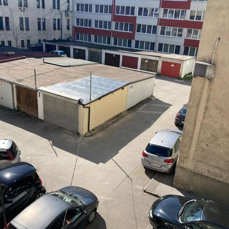 Penthouse stan 80m2, terasa 36m2, garaža... centar Banja Luke - gradski park - Two-Bedroom Apartment - 17