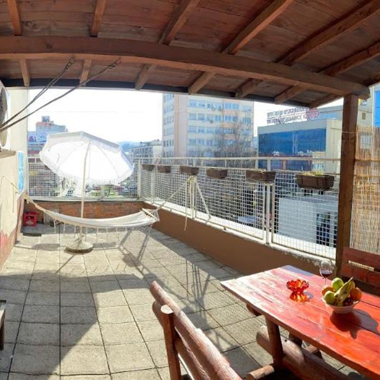 Penthouse stan 80m2, terasa 36m2, garaža... centar Banja Luke - gradski park - Two-Bedroom Apartment - 39