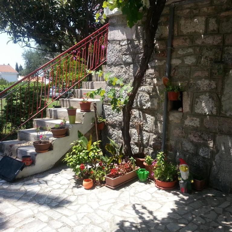Stone House in Buljarica - Two-Bedroom House - 40