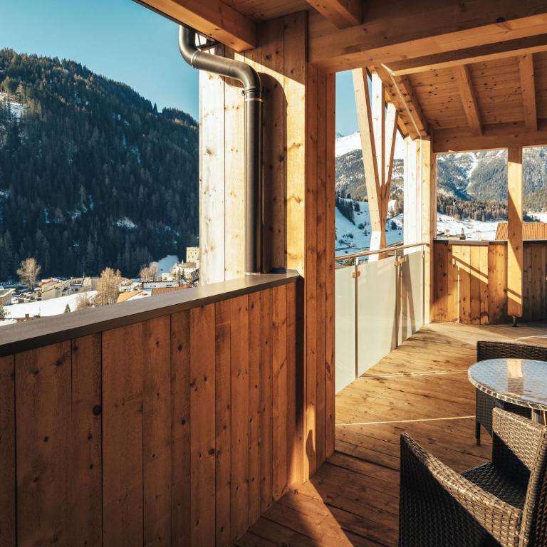 Haus Piz Lad - Apartment - 1
