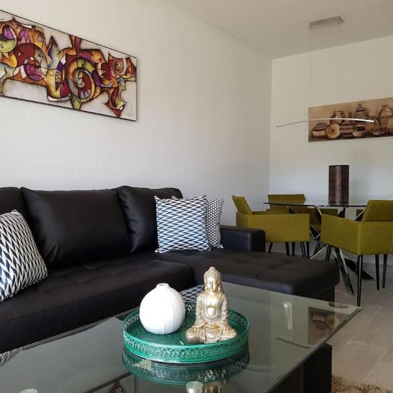 Beautiful apartment in La Carihuela, Torremolinos - One-Bedroom Apartment - 13