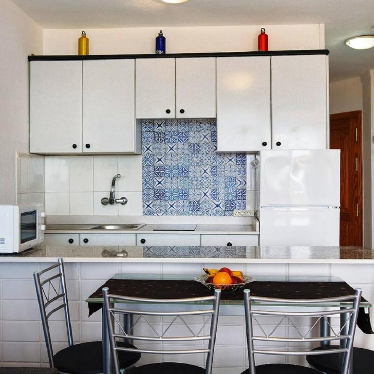 Holiday Dream near Yumbo - One-Bedroom Apartment - 17