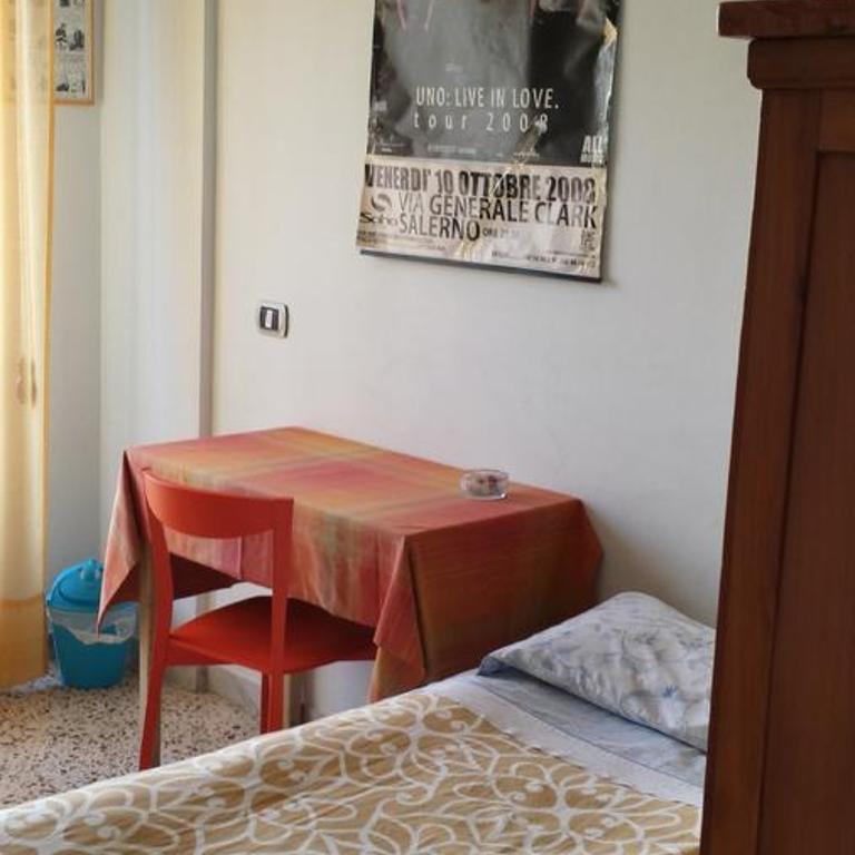 Piccolo Principe Salerno B&B - Camera Singola con Bagno in Comune - 7