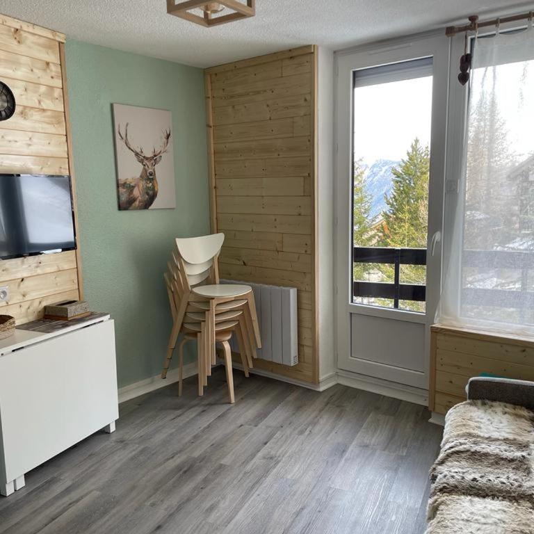 RISOUL 1850 - Appart' 4 personnes ski aux pieds - Appartement 1 Chambre - 9